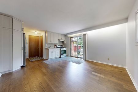 For Lease - 252 Elgin Mills Road Unit# Unit B, Richmond Hill, Ontario - Photo 2