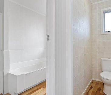 72 Ascot Road - Photo 3