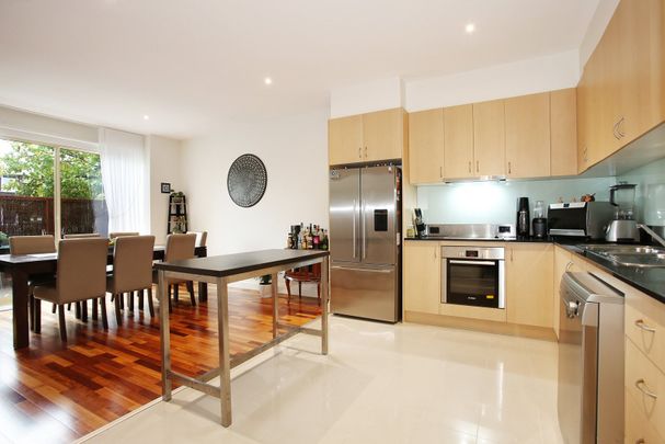 129 Locksley Road, Eaglemont - Photo 1