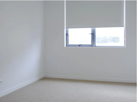 Modern 2-Bed +1 Study Apartment with Double Garage in the Heart of Norwest - Photo 2