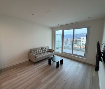 MOVALA: 1 bed, 1 bath, lake views – Avail Now! - Photo 3