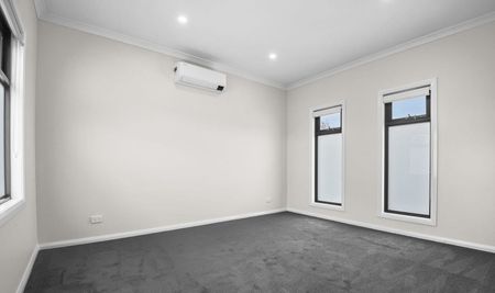 2/12 Stradbroke Crescent, Mulgrave - Photo 4