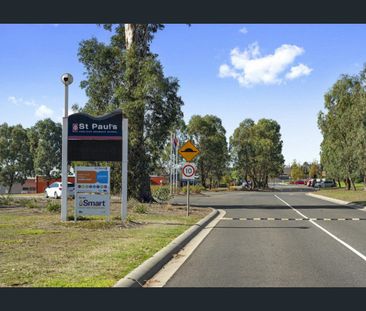 3 Bedroom House In Ideal West End Location - Photo 1