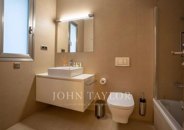 Luxury Villa for rent in Cap Martinet, Spain