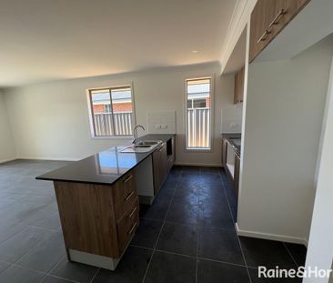 Four bedroom home in Munno Para! - Photo 3