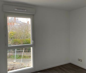 Location Appartement 3 pièces 69m² ST CYR EN VAL 45590 - Photo 4