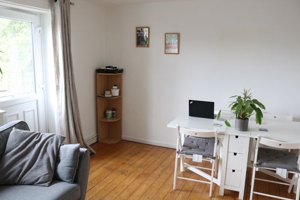 2 Bedroom Flat To Rent in Lenton - Photo 1