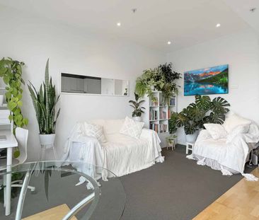 Magnificent Mirage - Photo 2