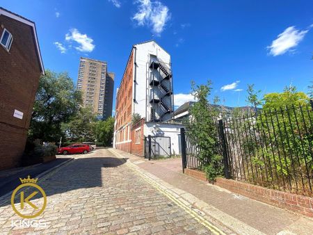 2 bedroom flat to rent - Photo 4