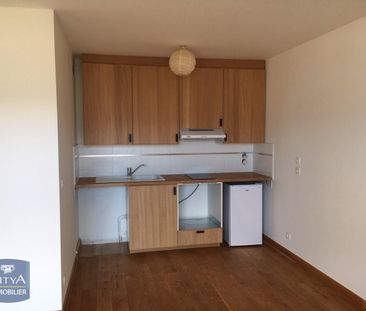 Location Appartement 2 pièces 46m² JACOB BELLECOMBETTE 73000 - Photo 5