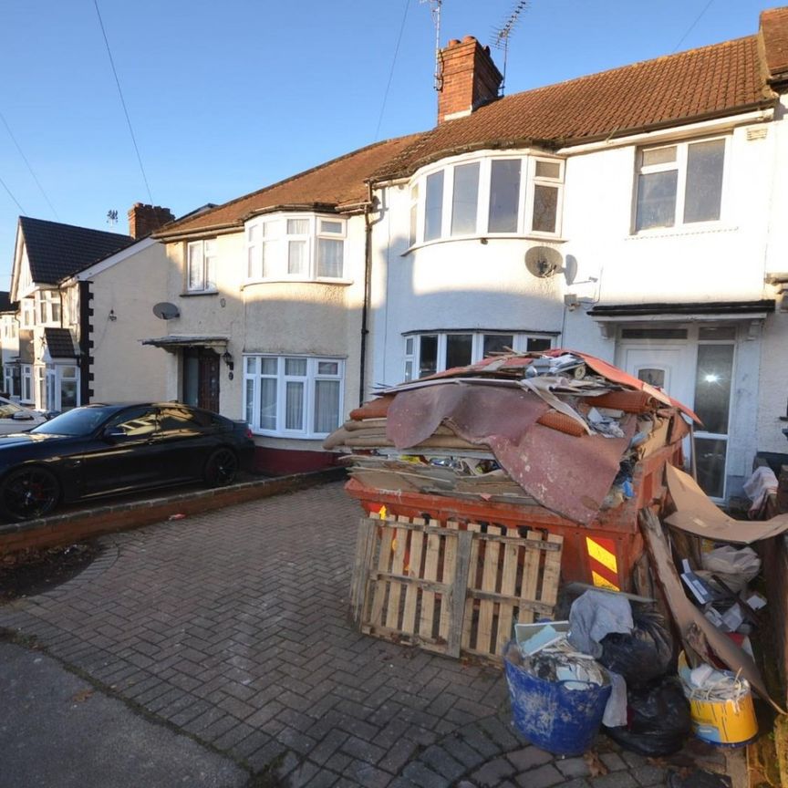 Abercorn Crescent, Harrow - Photo 2