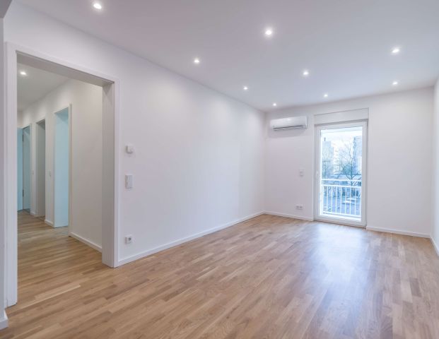NEU *PAUL & PARTNER* ZWEITBEZUG ! MAISONETTE MIT KLIMAANLAGE, EBK & BALKON! - Foto 1
