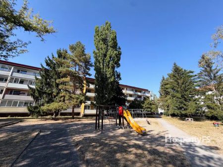 Pronájem zrekonstruovaného bytu 3+1 62 m - Fotografie 4