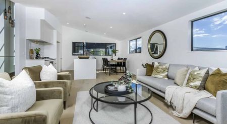 Prime Location and Westlake School Zone - Photo 2