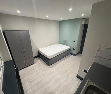 Studio Flat, Blackwell Close, E5 - Photo 2