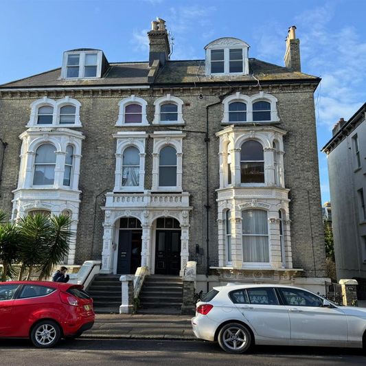 Tisbury Road, Hove - Photo 1