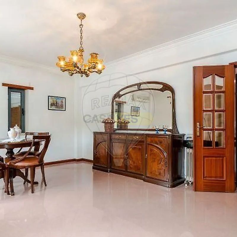 Apartment T3 in Laranjeiro e Feijó, Almada - Photo 1