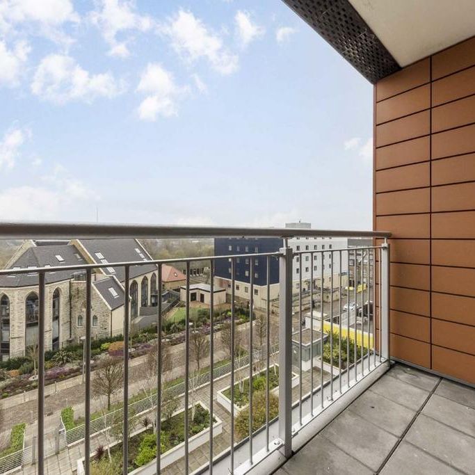 3 bedroom flat to rent - Photo 1