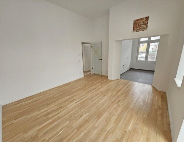 Tradition trifft Moderne. Terrasse, Wanne, Abstellraum, offene Küche, Fußbodenheizung, Stellplatz - Photo 1