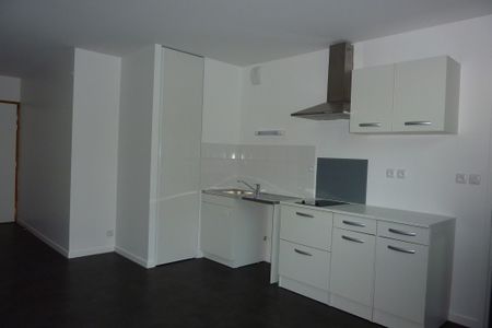 Location Appartement 2 pièces 38m² NANTES 44100 - Photo 3