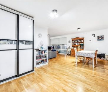 2 Bed Flat, The Grange, W13 - Photo 3