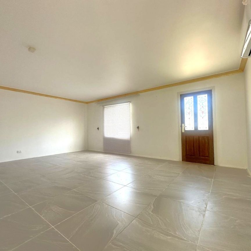 ~ Large & Spacious Five Bedroom Brick Home ~ - Photo 1