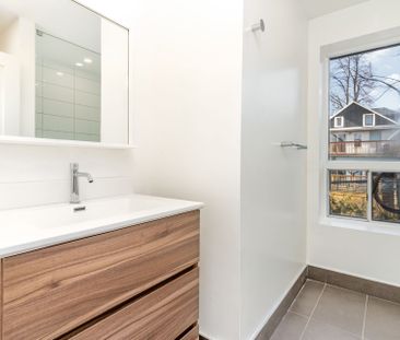 For Lease - 97 Lee Avenue Unit# Suite 6, Toronto, Ontario - Photo 3