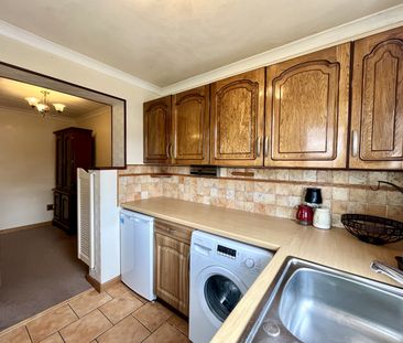 2 Bedroom end terraced house - Photo 1