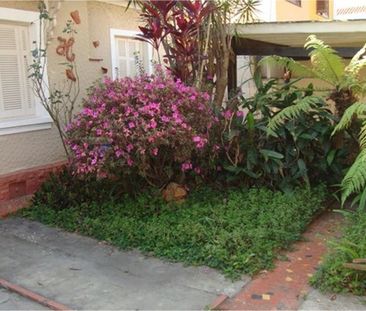 Casa Térrea com Edícula e Quintal para Locação em Mirandópolis - Photo 1