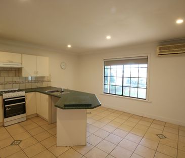 527 McGowen Street, Broken Hill NSW 2880 - Photo 2