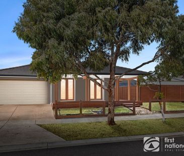 Stunning Family Home in the Heart of Eynesbury - Photo 5