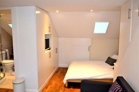 Studio to rent - Photo 4