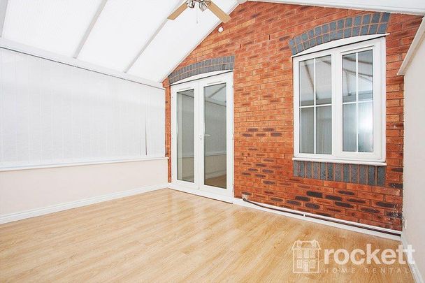 4 bedroom house to rent - Photo 1