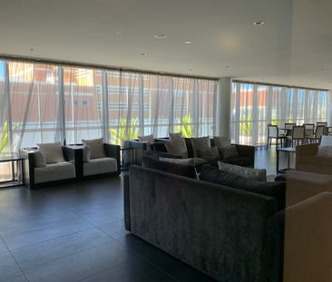 Milton QLD 4064 - 2 beds house for Rent, $850 - 17842826 | Domain - Photo 1