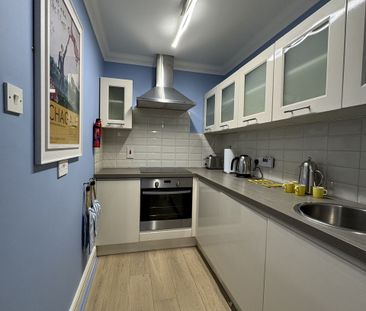 Apartment 25, The Anchorage, Dun Laoghaire, Co. Dublin - Photo 4