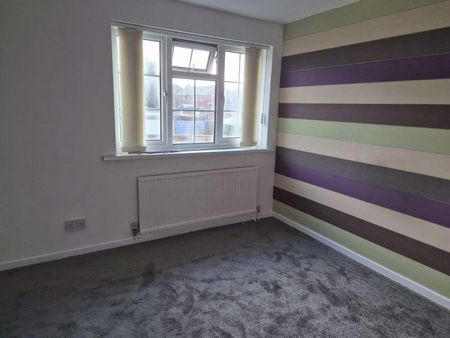 2 bedroom terraced house to rent - Photo 3