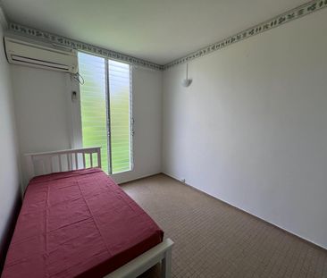 Location Appartement 5 pièces 72m² LES ABYMES 97139 - Photo 4