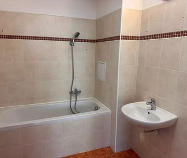 Pronájem bytu 2+kk v centru Jablonce nad Nisou ul. Komenského - Photo 5