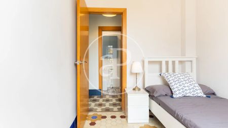 Piso de alquiler en C/ de la Corona, El Carme - Photo 3