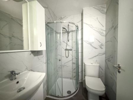 Studio to rent - Photo 5
