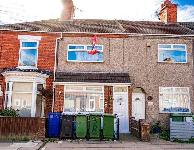 3 bedroom terraced house to rent - Photo 1