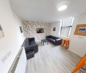 4 bedroom house to rent - Photo 2