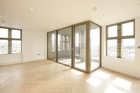 3 Bed Flat, Luxury Duplex Penthouse Baddiel Hous, NW10 - Photo 3