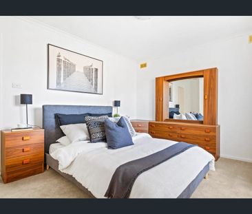 Family Home! - Photo 4