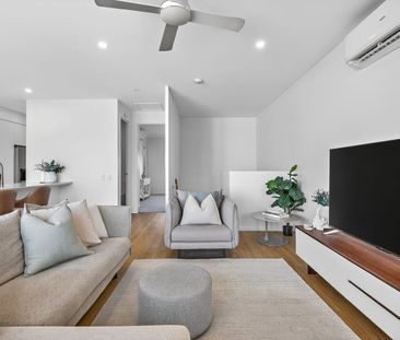 57 Delta Circuit, Hope Island, Qld 4212 - Photo 4