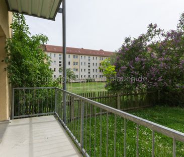 Balkon - Bad mit Fenster - 72 m² | 2-Zimmer-Wohnung Plauen Haselbrunn - Photo 5