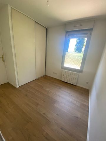 Location Appartement 2 pièces 40m² CALUIRE ET CUIRE 69300 - Photo 3