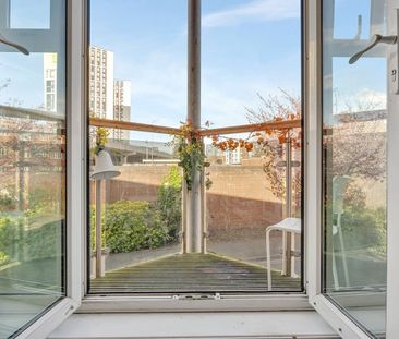 2 Bed Flat, Hever Hall, CV1 - Photo 1