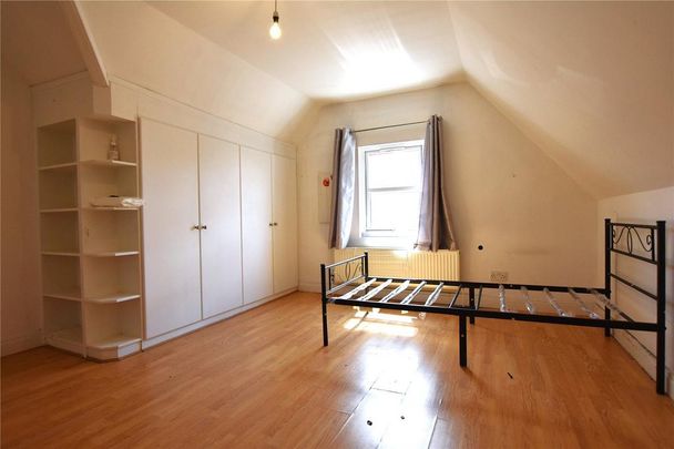 1 bedroom in a house share to rent - Photo 1