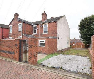 Field Crescent, South Elmsall, WF9 - Photo 5